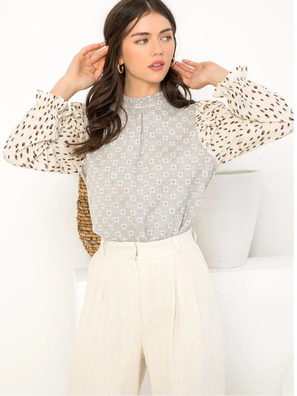 THML Mixed Print Ruffle Sleeve Top | Daisy Floral Knit | Leopard Chiffon Sleeves